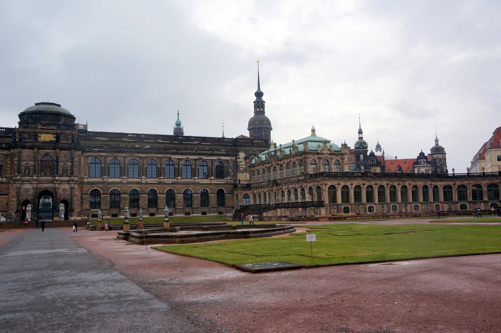 Дрезден в марте 2016 (Музеи и шопинг).